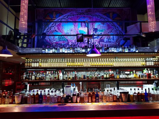 Torony - Orlando's bar