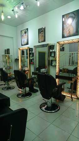 Iran Ladies Salon