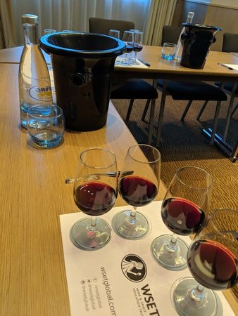 Thames Valley Wine School - Day Classes