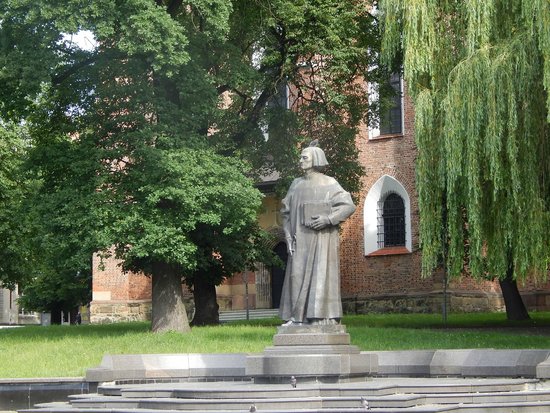 Yuriy Drohobych Monument