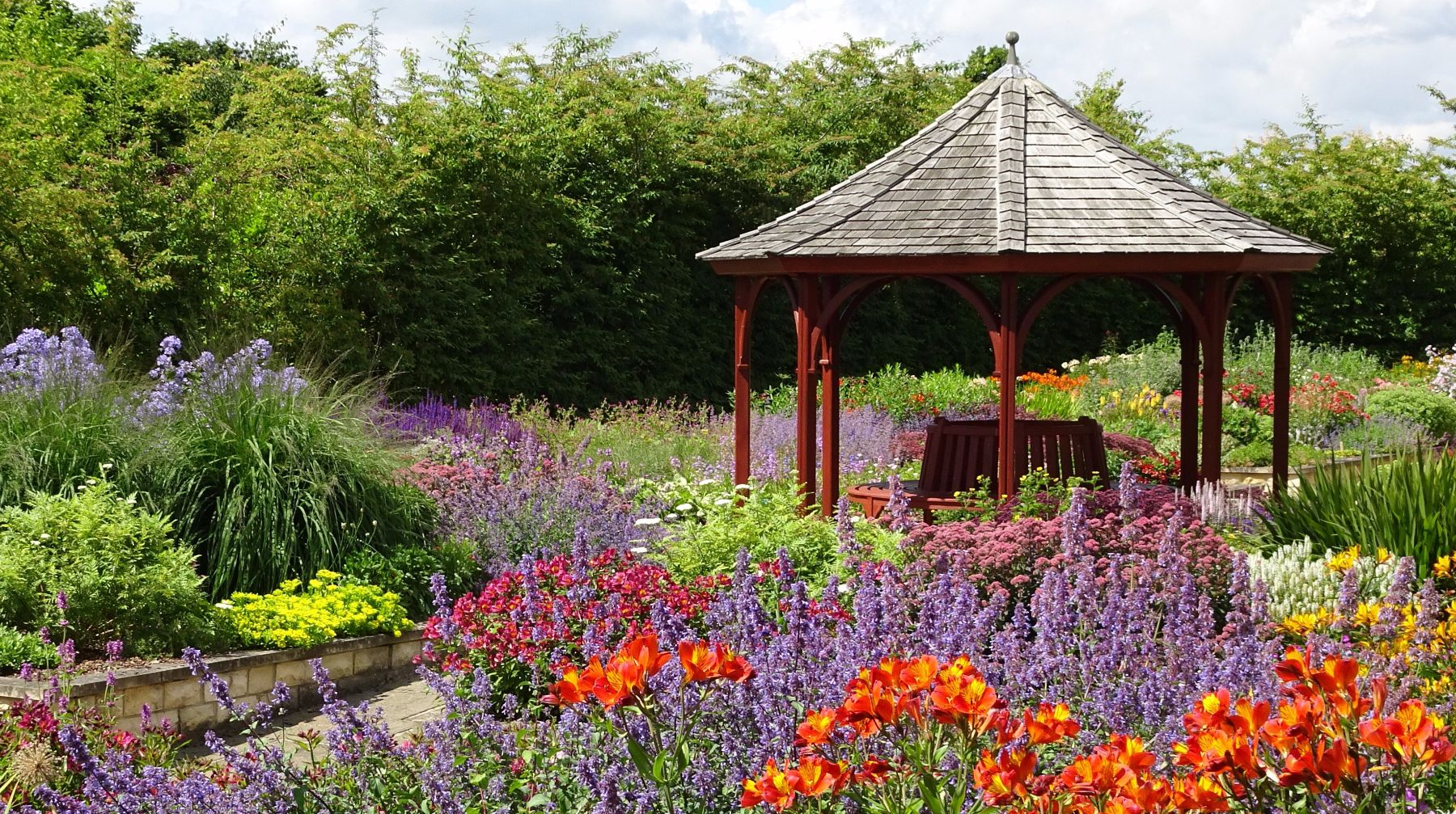 Breezy Knees Gardens