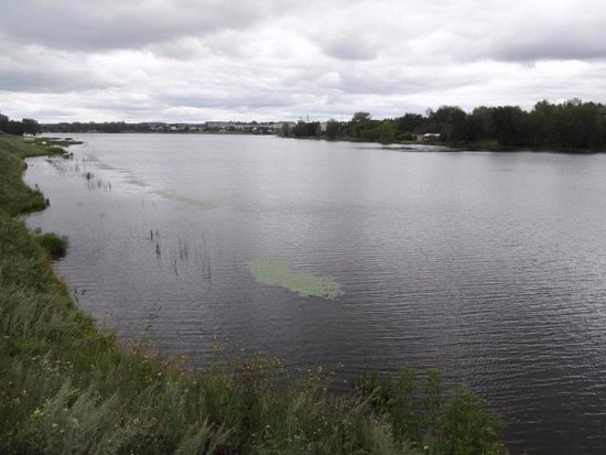 Neyvinskiy Pond