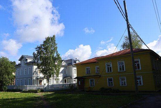 Outdoor Pictures 1