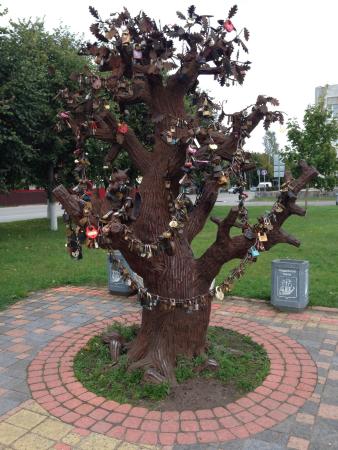 Wish Tree Sculpture