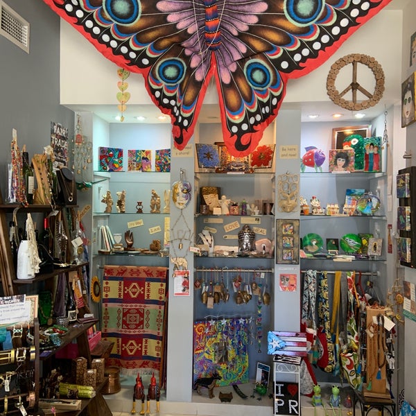 Kamel - International Bazaar