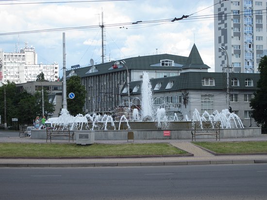 Fountain at Moskovskaya Square