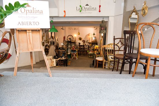 La Opalina Galeria de Antigüedades