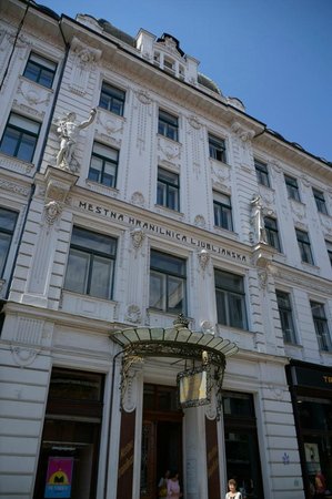 City Savings Bank Building