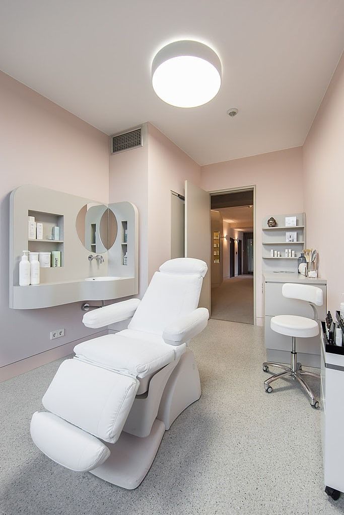 Highland Beauty Clinic & Day Spa