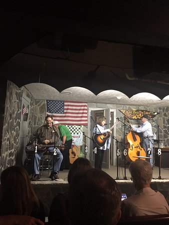 Everett's Music Barn