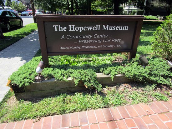 The Hopewell Museum