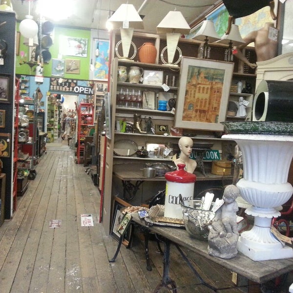 River Market Antiques