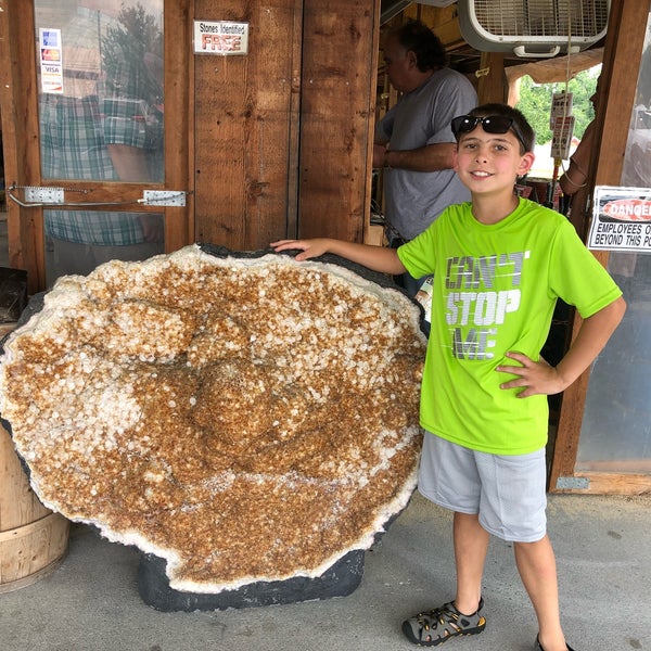 Pigeon Forge Gem Mine