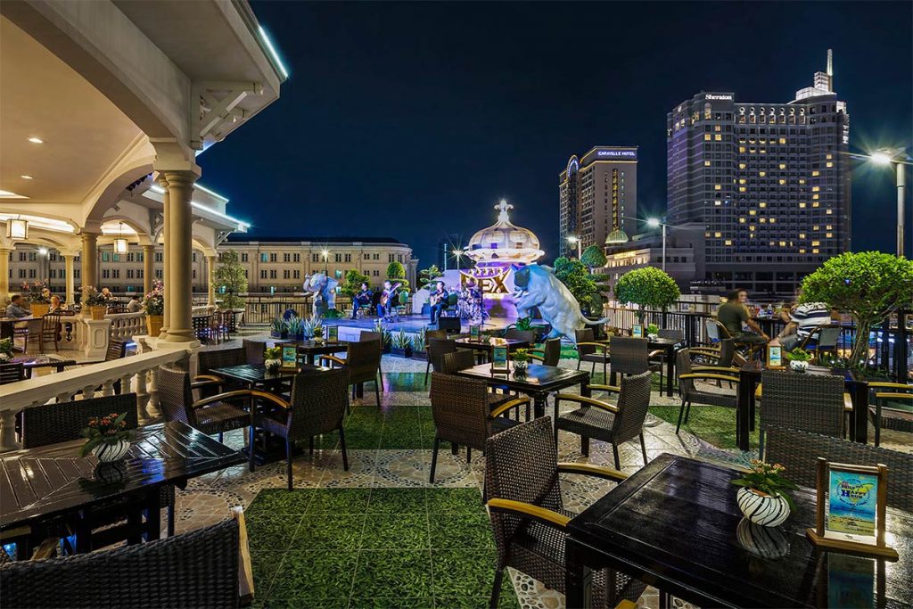 Rex Hotel Rooftop Bar
