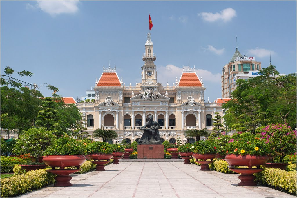 Le Xuan Art Gallery