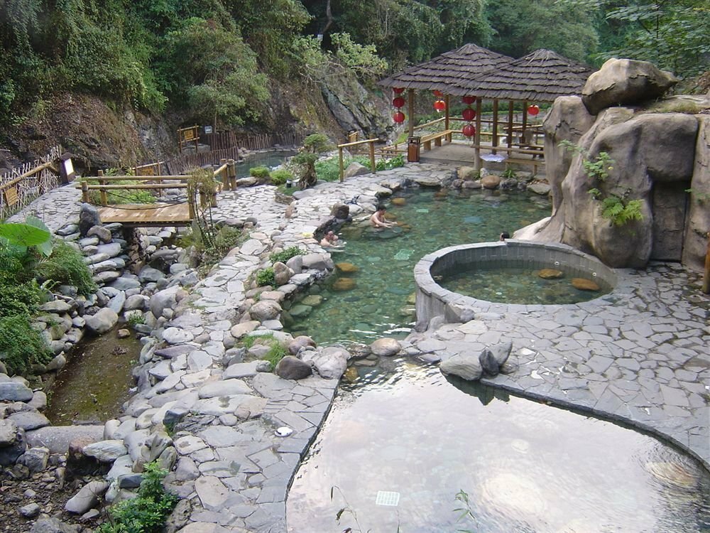 Longsheng Hot Spring