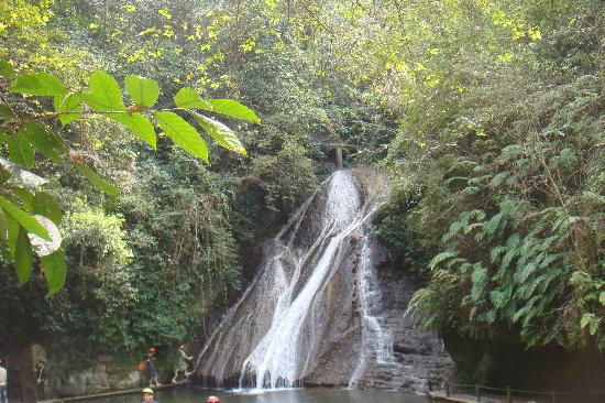 Gudong Waterfall