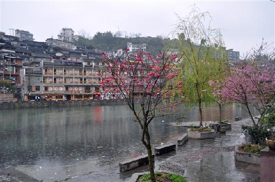 Dacheng Hall of Fenghuang