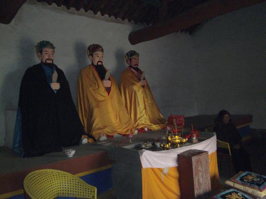 Gaolong Zhong Yuefei's Temple