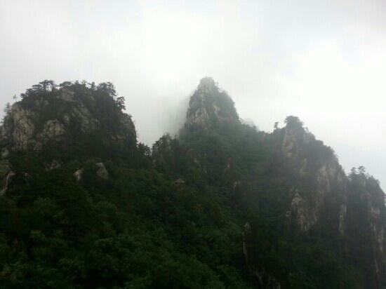 Laojie Mountain