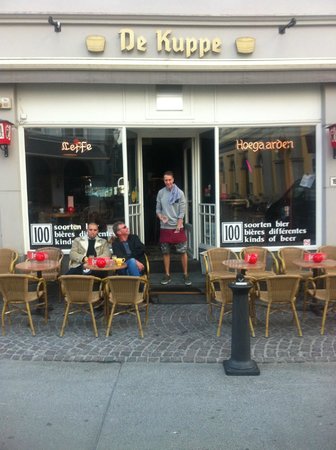 Cafe De Kuppe