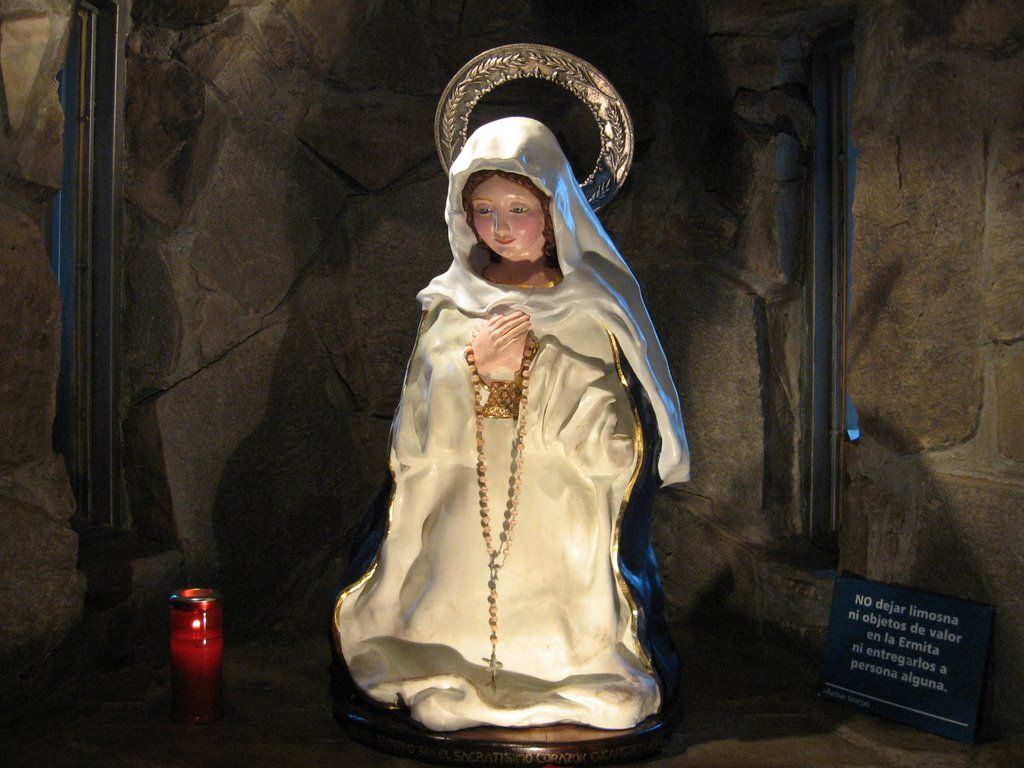 Virgen de los Tres Cerritos