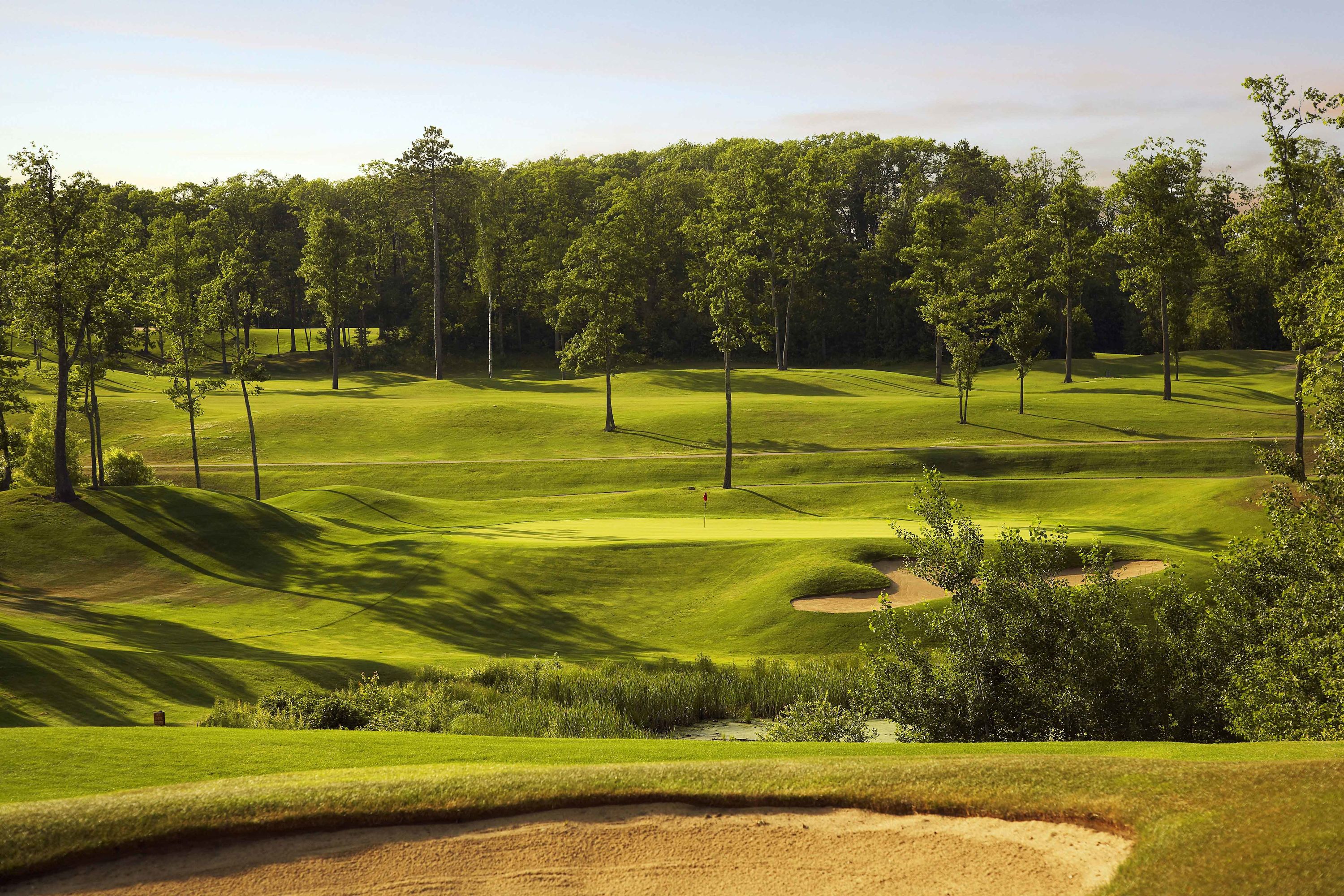 Golden Eagle Golf Club