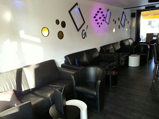 G' Lounge bar