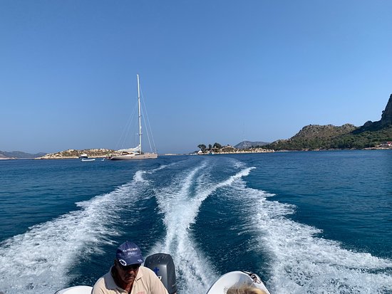 Daily Cruises Antonis