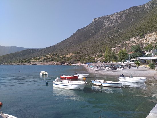 Plaka Beach