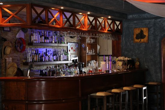 Memories Cafe Music Bar