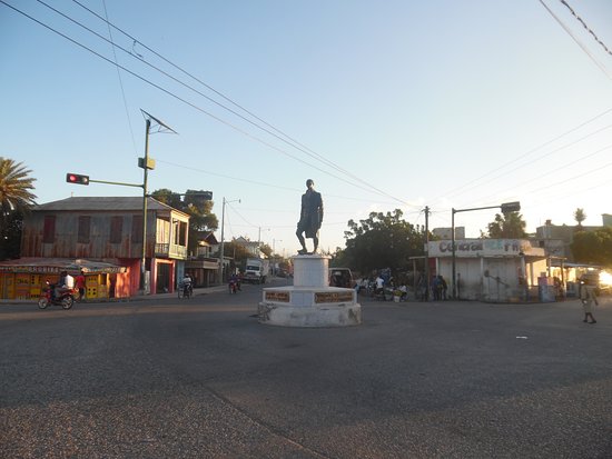 Toussaint Louverture Statue