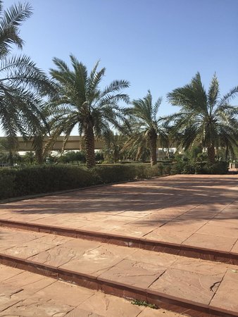 AlJahara Gate