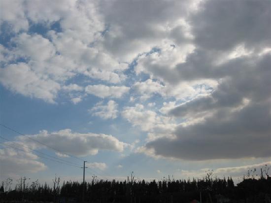 Zihai Luyuan Romantic Village