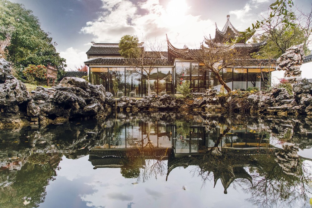 Tongjing Park