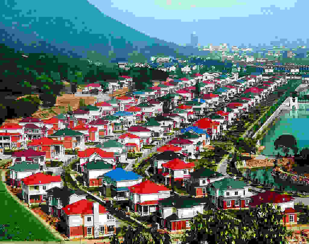 Huaxi Village