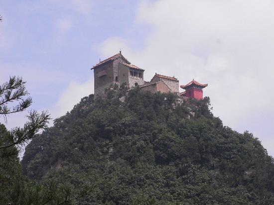 Xiaojian Mountain