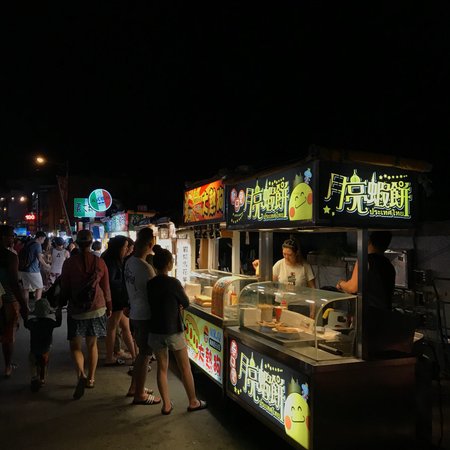 Kending Street Night Market