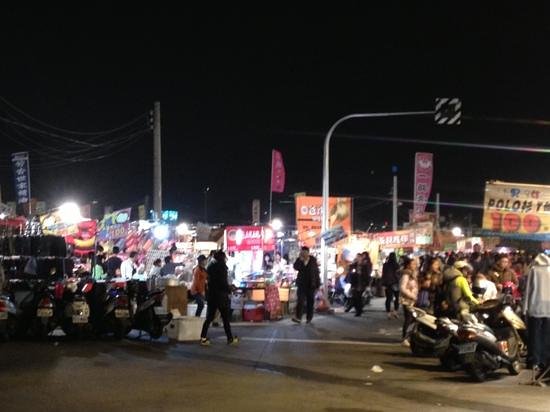 Wusheng Night Market