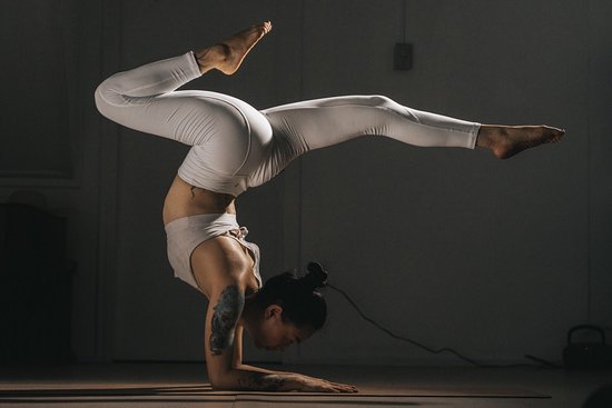D Jade Yoga & Wellness