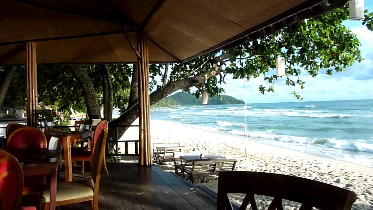 Shambhala Beach Bar