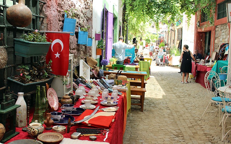 Ayvalik Bit Pazari