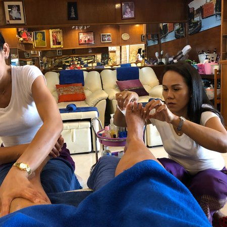 Lucky Finger Massage