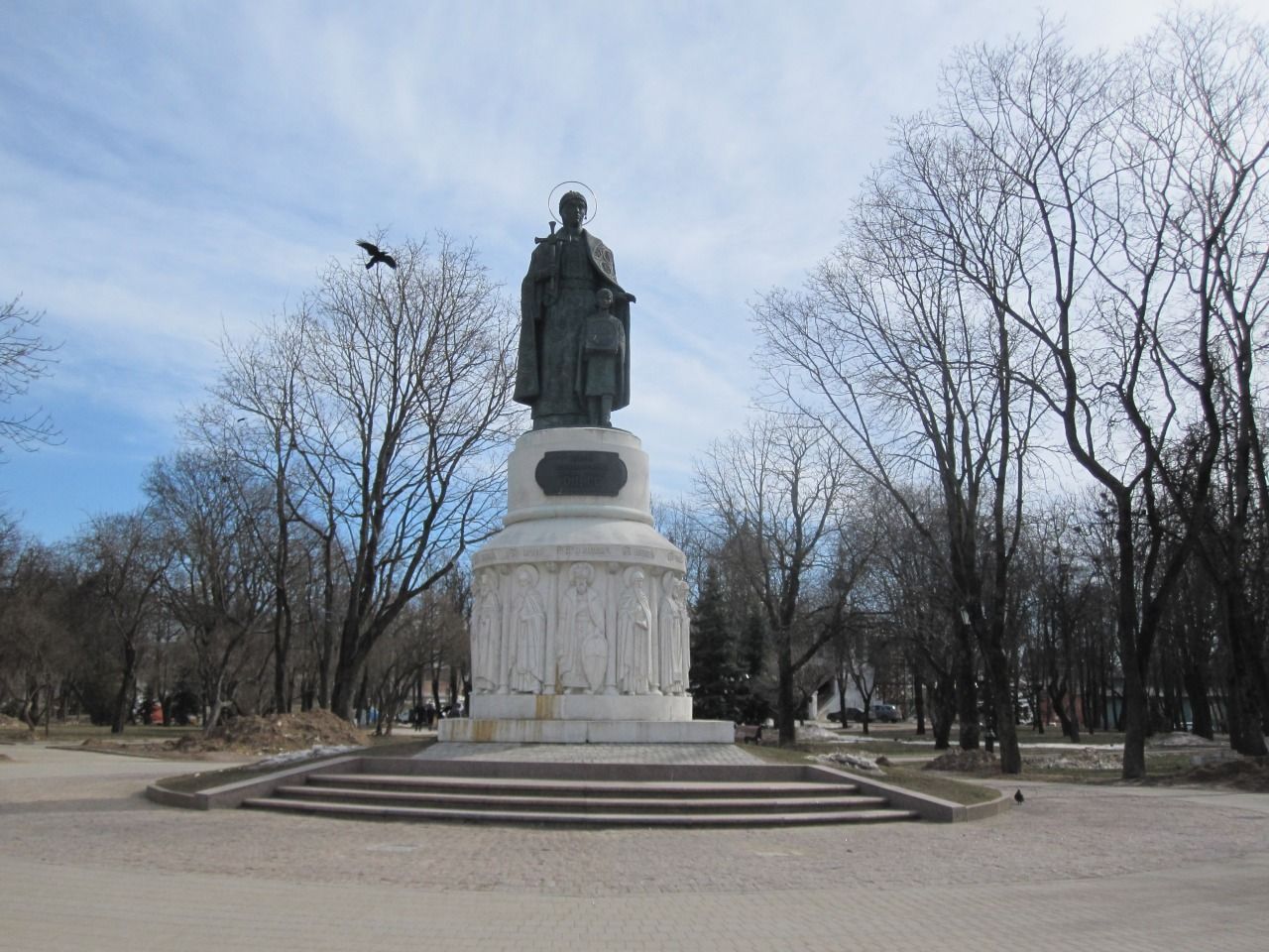 Monument to Knyaginya Olga