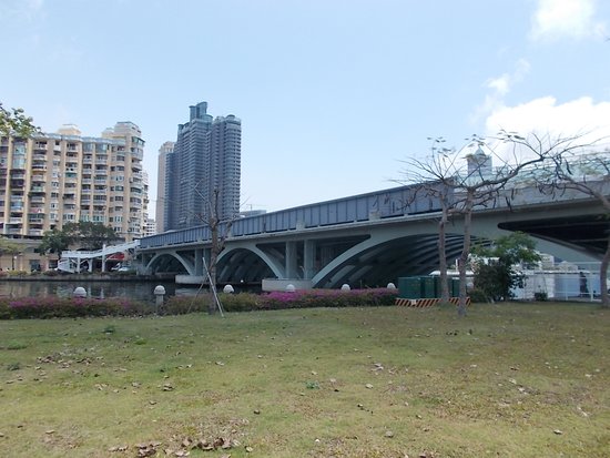 Lingyaliaotie Bridge
