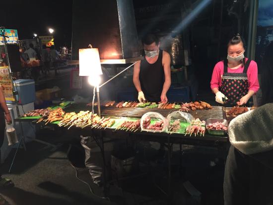Zhushan Night Market