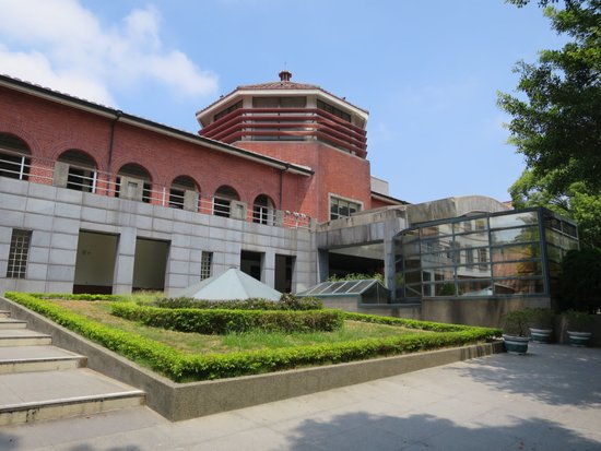 Tamkang High School