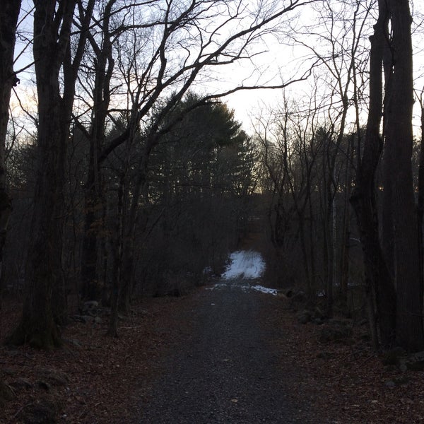 Hop Brook Lake