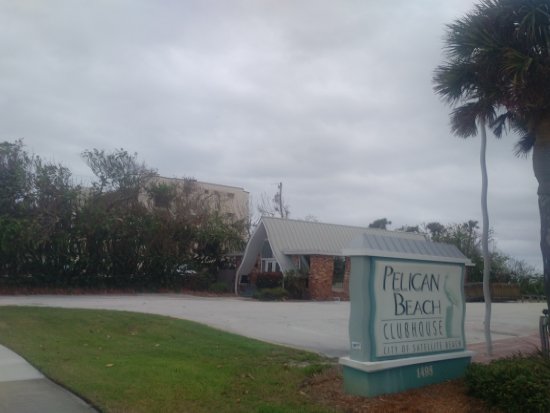 Pelican Beach Park