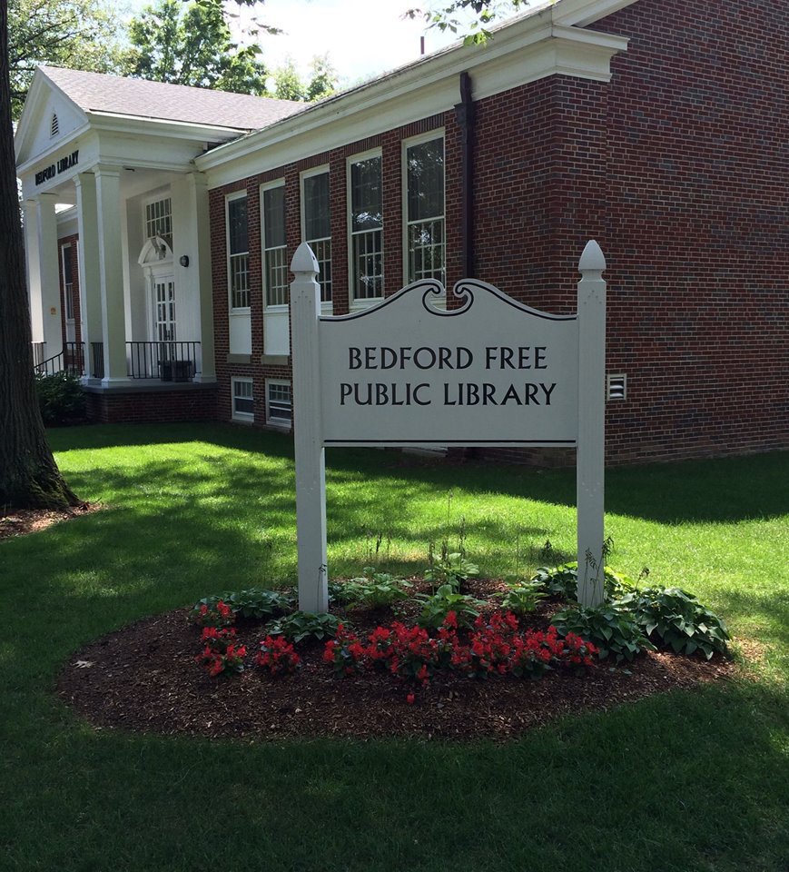 Elizabeth Carpenter Public Library